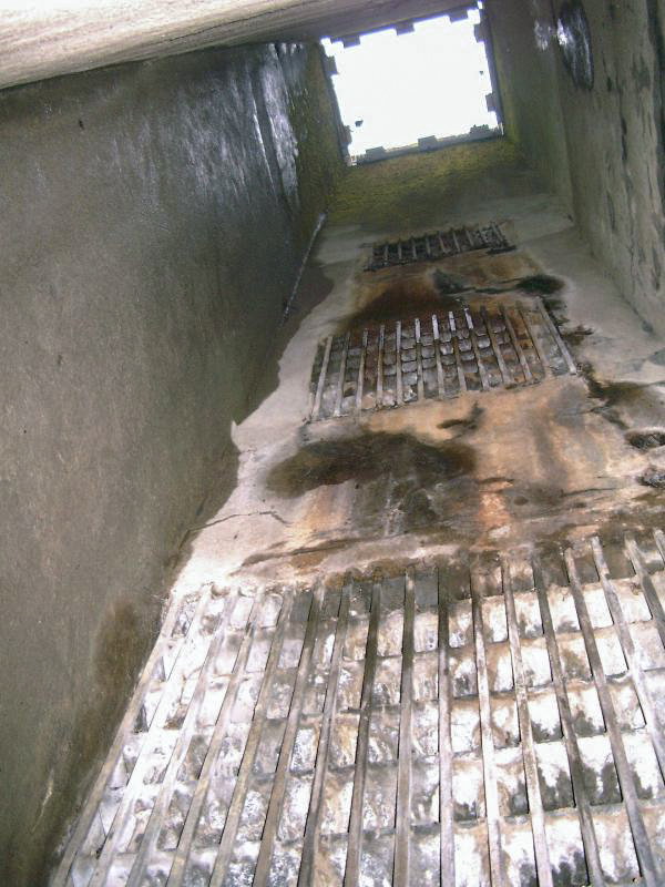 Ligne Maginot - GALGENBERG - A15 - (Ouvrage d'artillerie) - L'entrée des hommes
Intérieur cheminée. - Mathieu Jules
