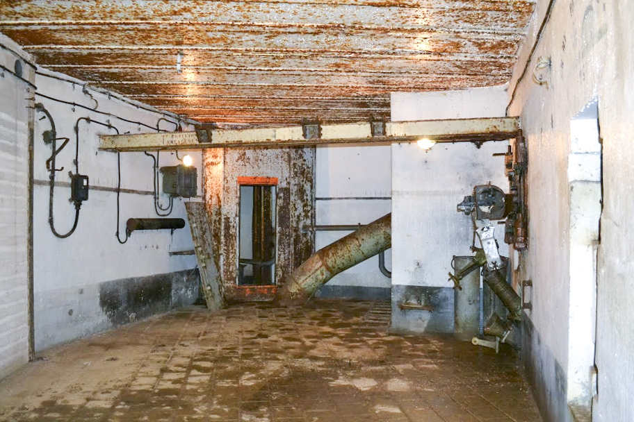 Ligne Maginot - GALGENBERG - A15 - (Ouvrage d'artillerie) - L'entrée des hommes - PAVEL Jan