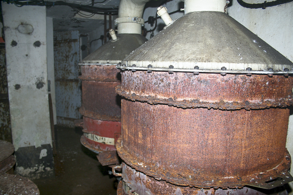 Ligne Maginot - GALGENBERG - A15 - (Ouvrage d'artillerie) - Bloc 1
Salle des filtres. - Michel Teiten