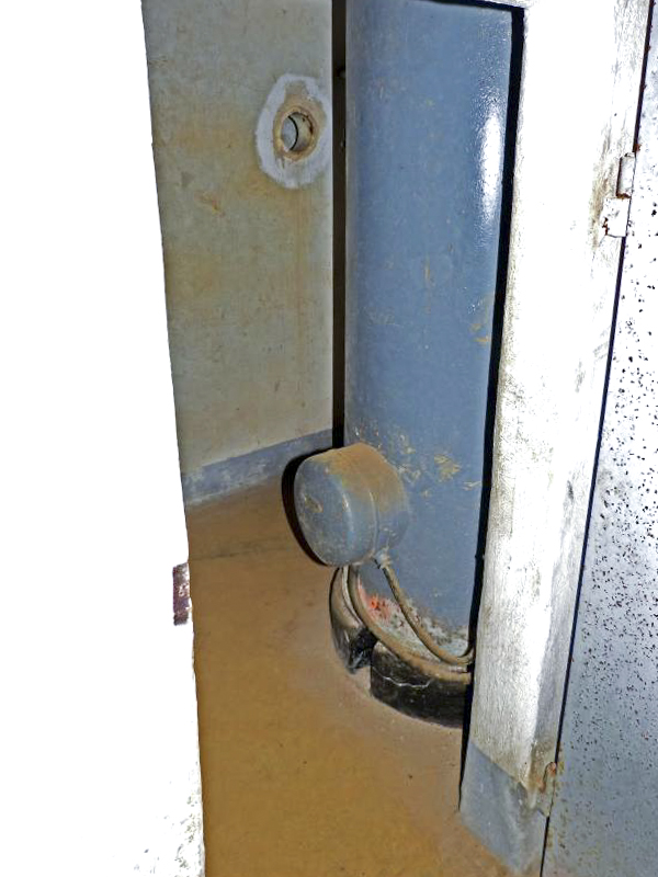 Ligne Maginot - GALGENBERG - A15 - (Ouvrage d'artillerie) - Chauffe-eau à proximité des douches - Frédéric Balland