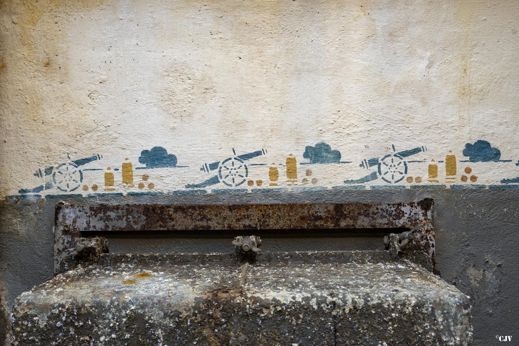 Ligne Maginot - GALGENBERG - A15 - (Ouvrage d'artillerie) - Bloc 5
Peinture murale du PC - Lia VERMEULEN