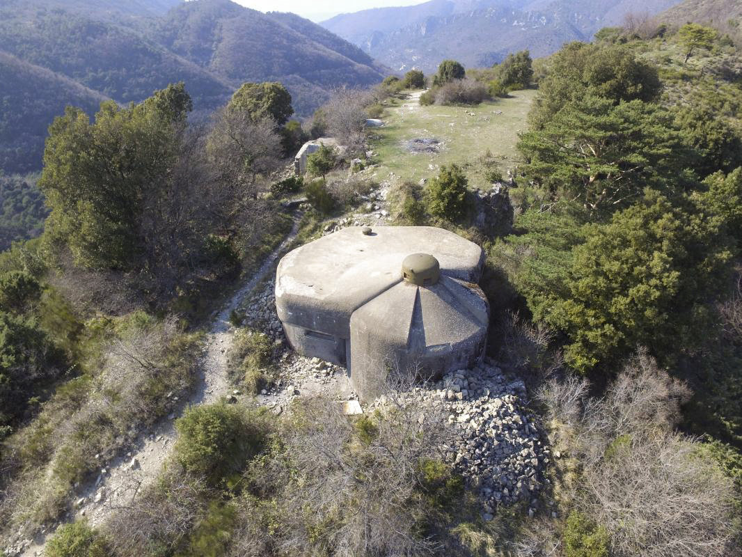 Ligne Maginot - COL DES BANQUETTES (EO7) - (Abri actif) - Bloc 3 - ELLENA-CUNY