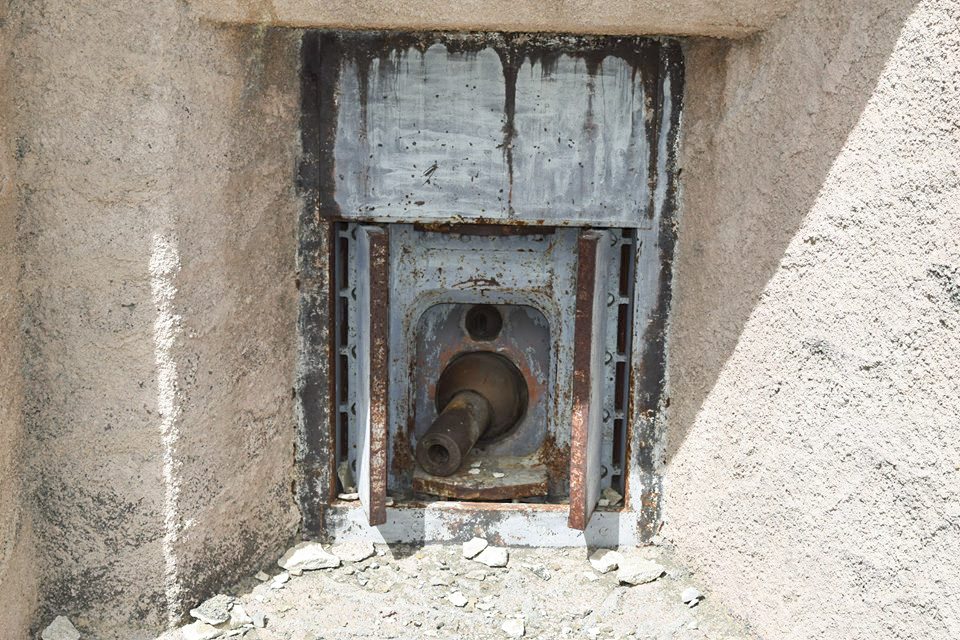 Ligne Maginot - RESTEFOND - (Ouvrage d'artillerie) - Bloc 6
Canon de 75 mle 32 pour casemate - NOEL Yves - AOM 22 Juin