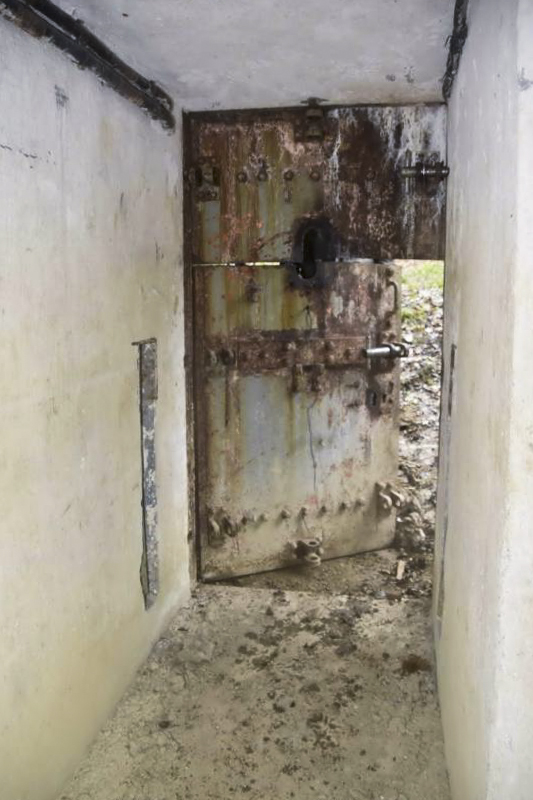 Ligne Maginot - OBERHEIDE - A14 - (Ouvrage d'infanterie) - Porte d'entrée de la casemate nord, vue de l'intérieur. - D.Froehly