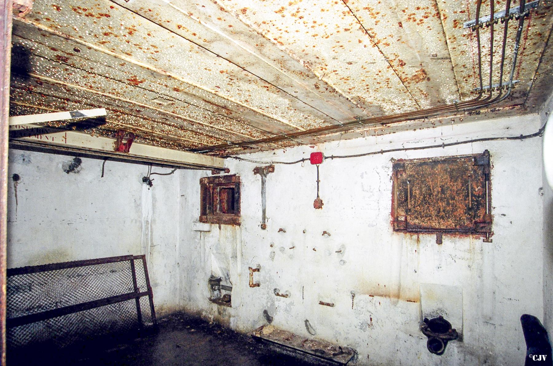 Ligne Maginot - OBERHEIDE - A14 - (Ouvrage d'infanterie) - Chambre de tir - Lia VERMEULEN