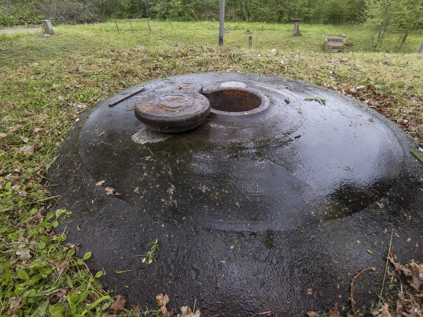 Ligne Maginot - ROUTE DU LUXEMBOURG - O10 - (Observatoire d'artillerie) - La cloche VP - Silke Vermeulen