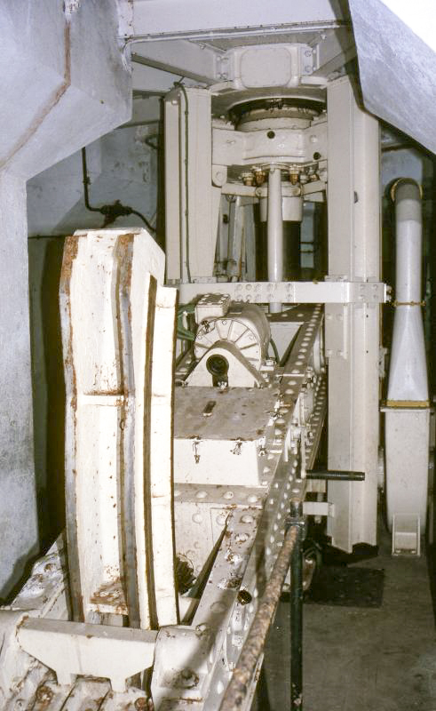 Ligne Maginot - OBERHEIDE - A14 - (Ouvrage d'infanterie) - Le balancier de la tourelle de mitrailleuses - KEMMEL Dominique