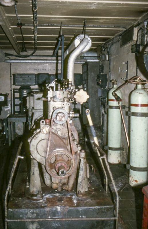 Ligne Maginot - OBERHEIDE - A14 - (Ouvrage d'infanterie) - L'usine électrique
Moteurs Baudouin - KEMMEL Dominique