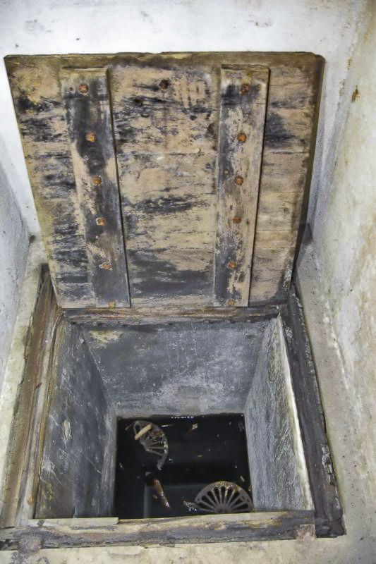 Ligne Maginot - OBERHEIDE - A14 - (Ouvrage d'infanterie) - Accès au puits de la casemate sud - D.Froehly