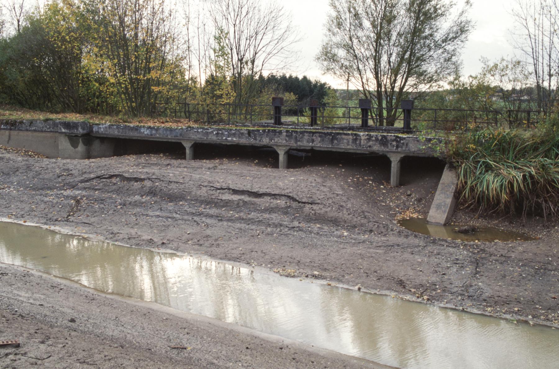 Ligne Maginot - DIGUE DE SARRALBE (VANNES DE VIDANGE) - (Inondation défensive) - Face canal - MANSUY Michel