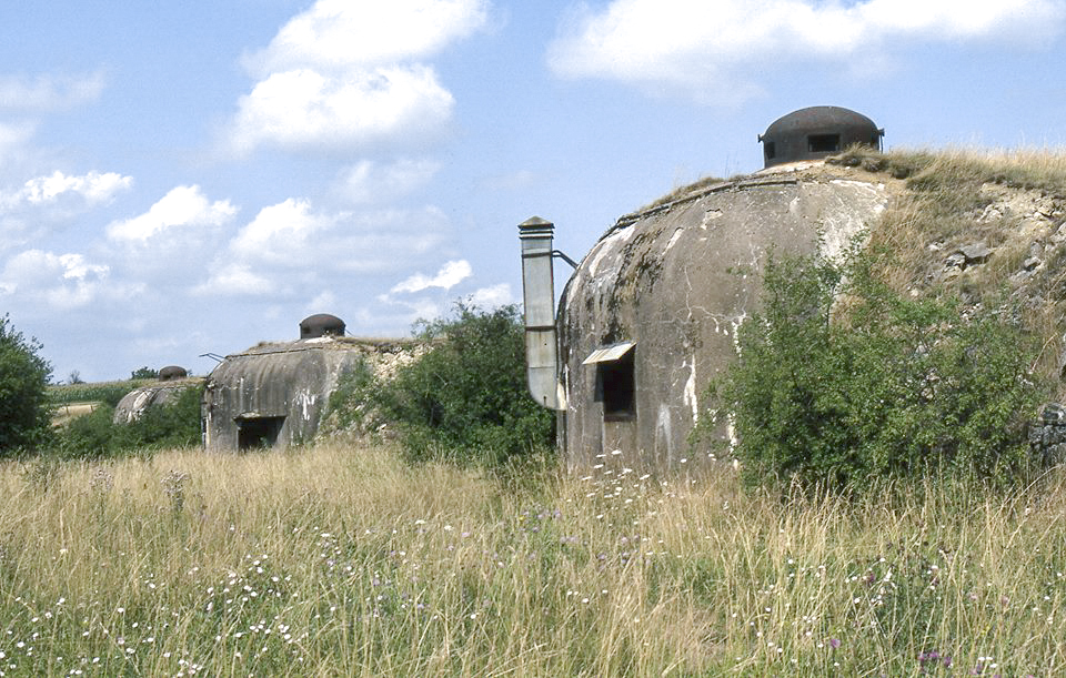 Ligne Maginot - PETIT REDERCHING - (Abri) - Les trois coffres d'entrée en enfilade - Dominique KEMMEL