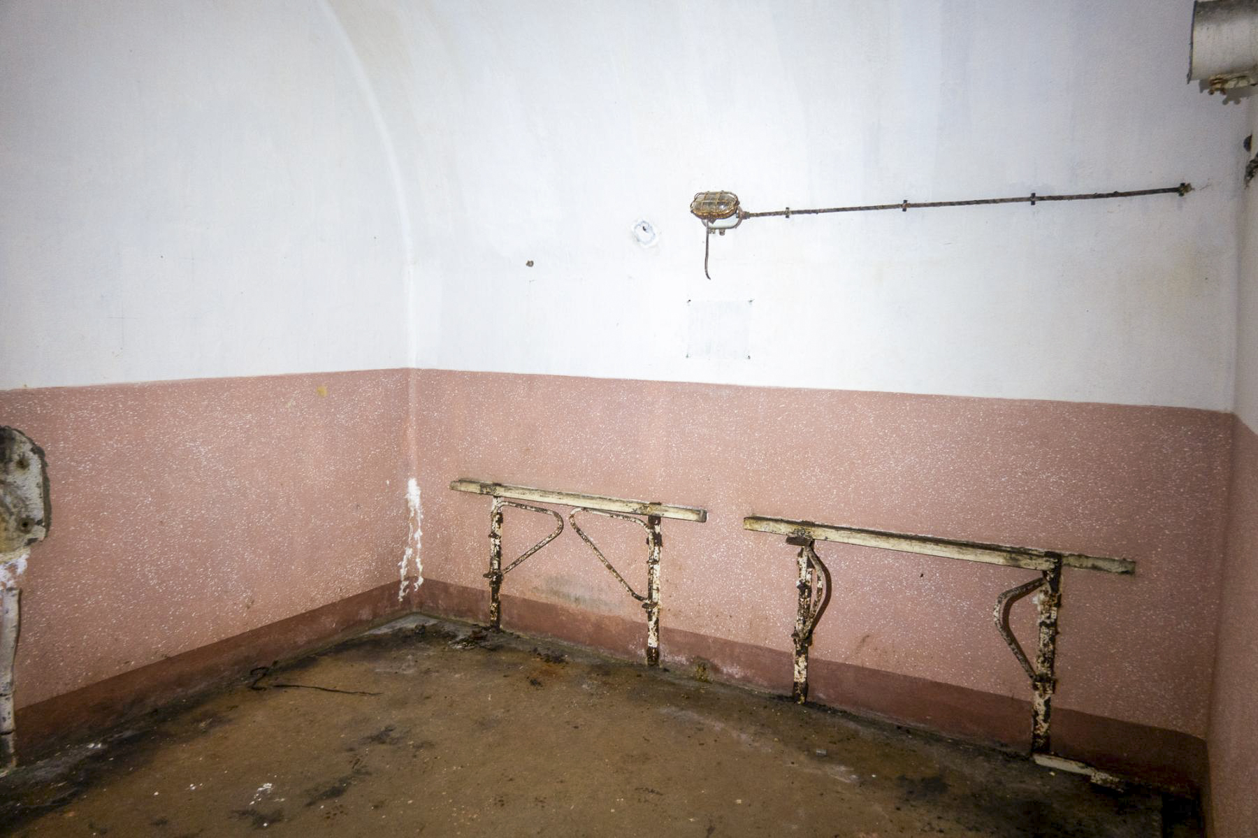 Ligne Maginot - ROTHERBERG - X30 (QUARTIER FREISTROFF - II/162°RIF) - (Abri) - Salle de pansements - Michel Teiten