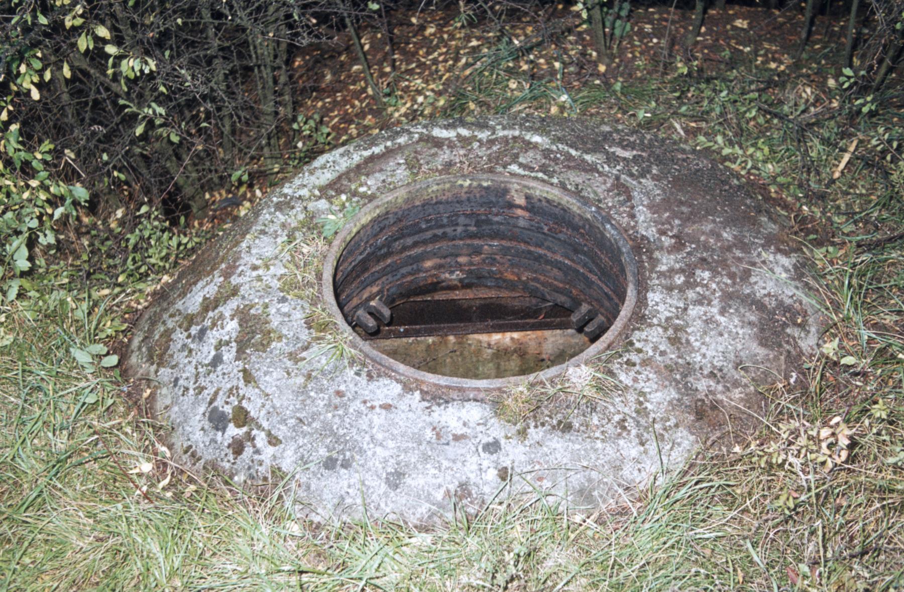 Ligne Maginot - A2B - KNOPP 5 - (PC) - Les restes de la cloche - MANSUY Michel