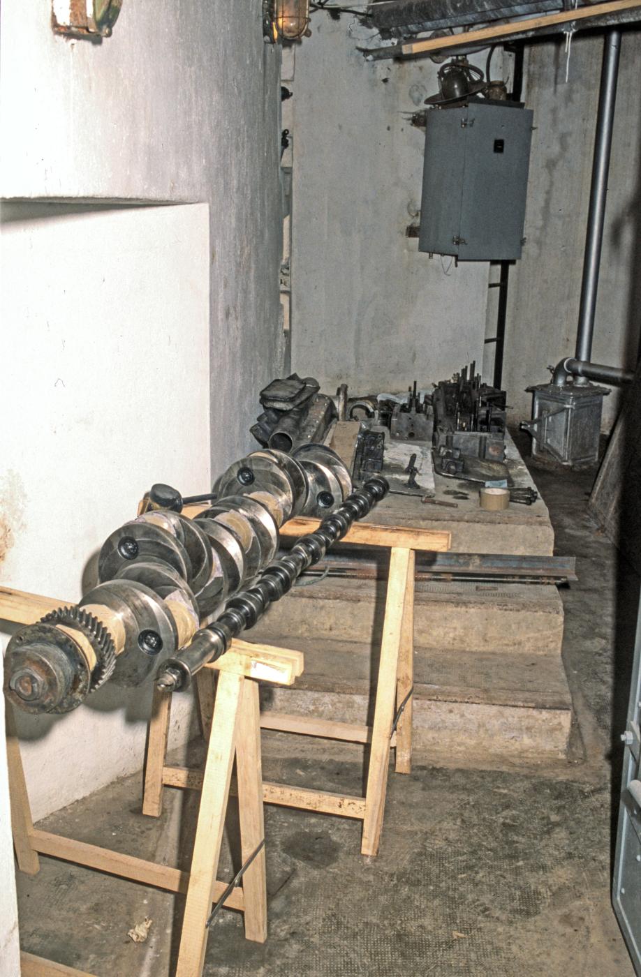 Ligne Maginot - BOIS KARRE - A12 - (Ouvrage d'infanterie) - Une partie du moteur - MANSUY Michel