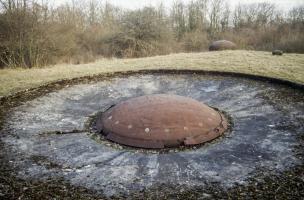 Ligne Maginot - HACKENBERG - A19 - (Ouvrage d'artillerie) - Bloc 6
Vue d'ensemble avec la tourelle de 135 au premier plan