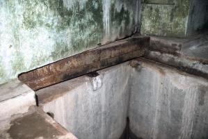 Ligne Maginot - METRICH - A17 - (Ouvrage d'artillerie) - Entrée munitions
La porte blindée et le pont à effacement latéral
