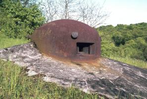 Ligne Maginot - METRICH - A17 - (Ouvrage d'artillerie) - Entrée des hommes
Cloche GFM
