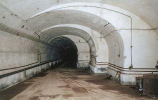 Ligne Maginot - METRICH - A17 - (Ouvrage d'artillerie) - Gare à la sortie du M1