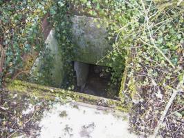 Ligne Maginot - Chambre de coupure 2L - In memoriam 
Existait encore en 2010