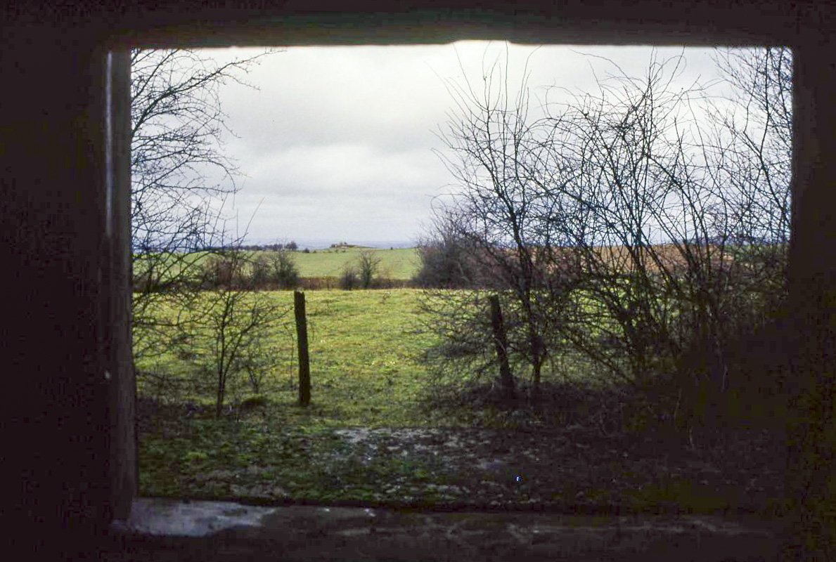 Ligne Maginot - COUME - A 31 - (Ouvrage d'infanterie) - Bloc 1
Vue sur l'annexe nord depuis le créneau ouvert - Valentin Hemmert