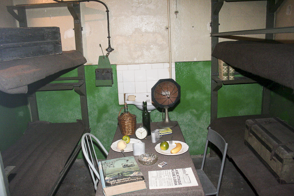 Ligne Maginot - IMMERHOF - A10 - (Ouvrage d'infanterie) - Casernement
Chambre d'officiers - Michel Teiten