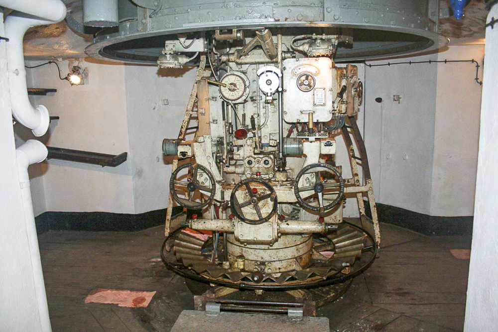 Ligne Maginot - IMMERHOF - A10 - (Ouvrage d'infanterie) - Bloc 3
Etage supérieur
Tourelle pour mortiers de 81 mm - Michel Teiten