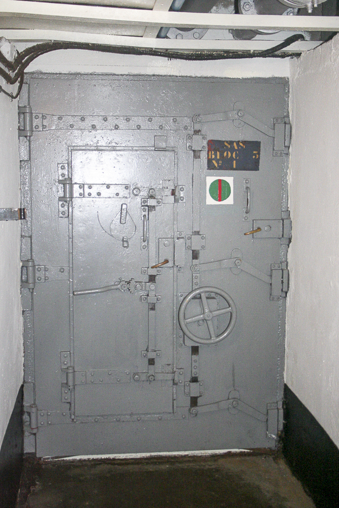 Ligne Maginot - IMMERHOF - A10 - (Ouvrage d'infanterie) - Bloc 3
Sas du bloc - Michel Teiten