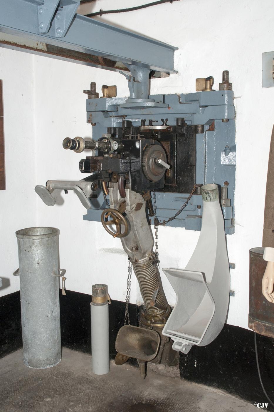 Ligne Maginot - IMMERHOF - A10 - (Ouvrage d'infanterie) - Bloc d'entrée
Le jumelage Reibel - Lia VERMEULEN