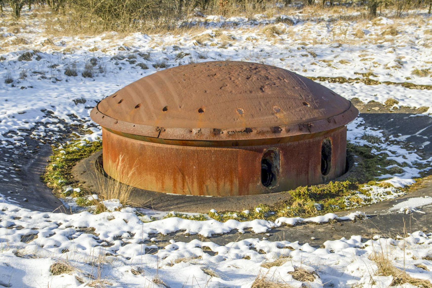 Ligne Maginot - MOLVANGE - A9 - (Ouvrage d'artillerie) - Bloc 4
Tourelle de 135 en position de tir - Michel Teiten