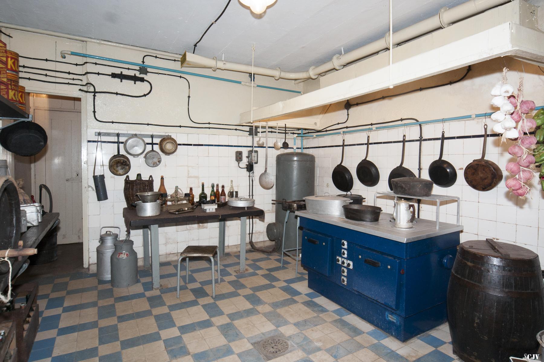 Ligne Maginot - IMMERHOF - A10 - (Ouvrage d'infanterie) - La cuisine - Lia VERMEULEN