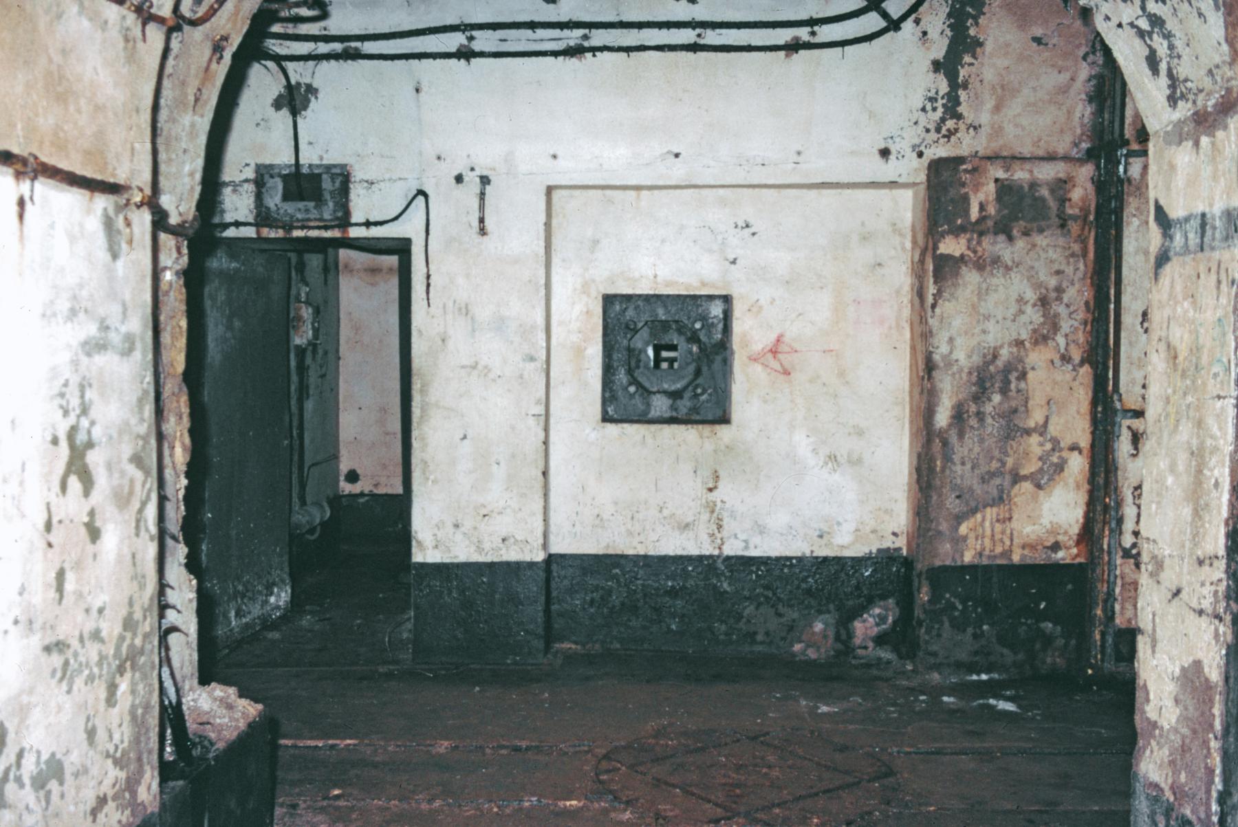 Ligne Maginot - SOETRICH - A11 - (Ouvrage d'artillerie) - Le blockhaus qui défend la galerie vers l'entrée hommes - MANSUY Michel