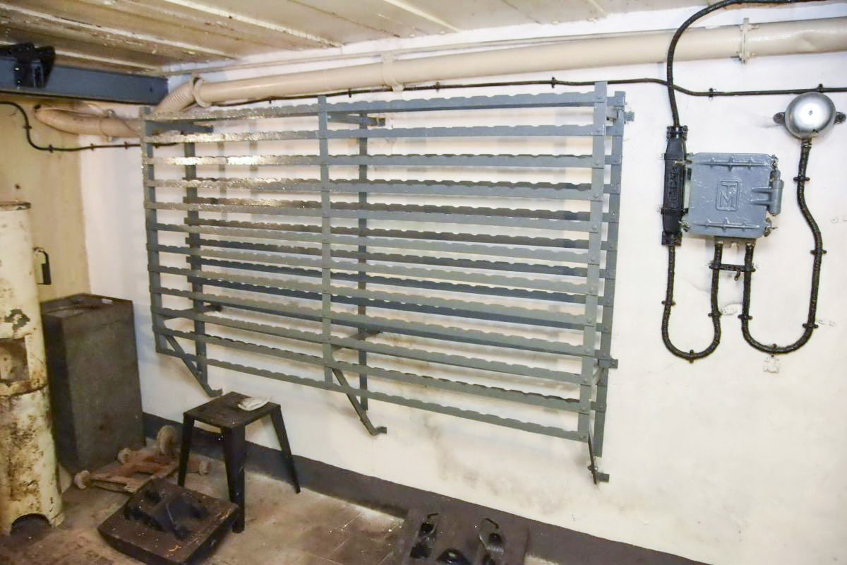 Ligne Maginot - SENTZICH - A16 - (Ouvrage d'infanterie) - Cassiers à munitions et téléphone - D.Froehly
