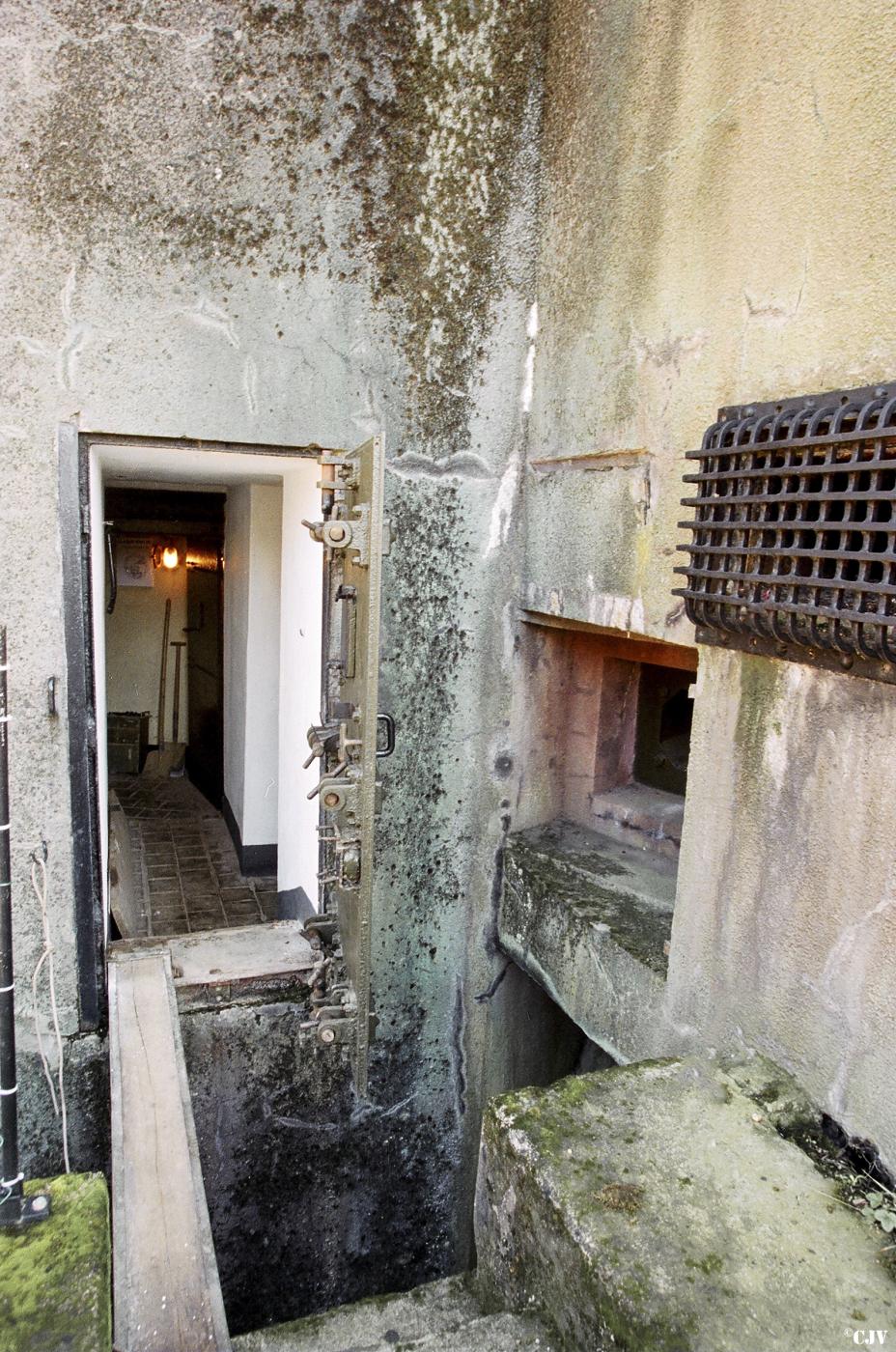 Ligne Maginot - SENTZICH - A16 - (Ouvrage d'infanterie) - Casemate Nord - Lia VERMEULEN