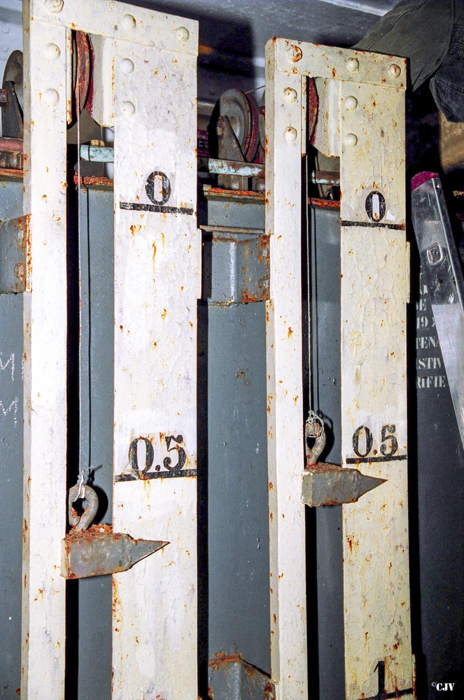 Ligne Maginot - SENTZICH - A16 - (Ouvrage d'infanterie) - L'indication des réservoirs de gas-oil - Lia VERMEULEN