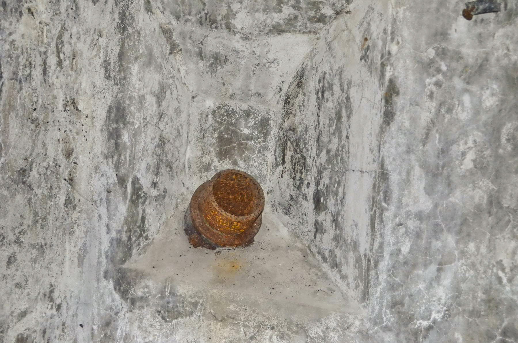 Ligne Maginot - 34/2 - CHALAMPE NORD OUEST - (Casemate d'infanterie - Double) - Chambre de tir sud. Goulotte à grenades - D. Froehly