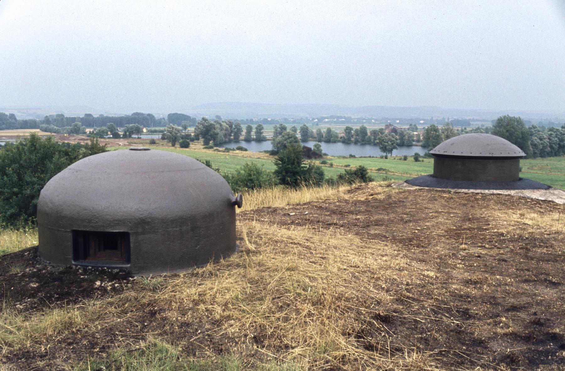 Ligne Maginot - SENTZICH - A16 - (Ouvrage d'infanterie) - La cloche GFM et tourelle de mitrailleuses - MANSUY Michel