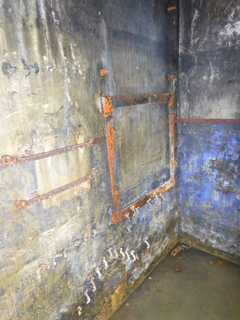 Ligne Maginot - ROUTE DU LUXEMBOURG - X9 - (Abri) - Central téléphonique - EN