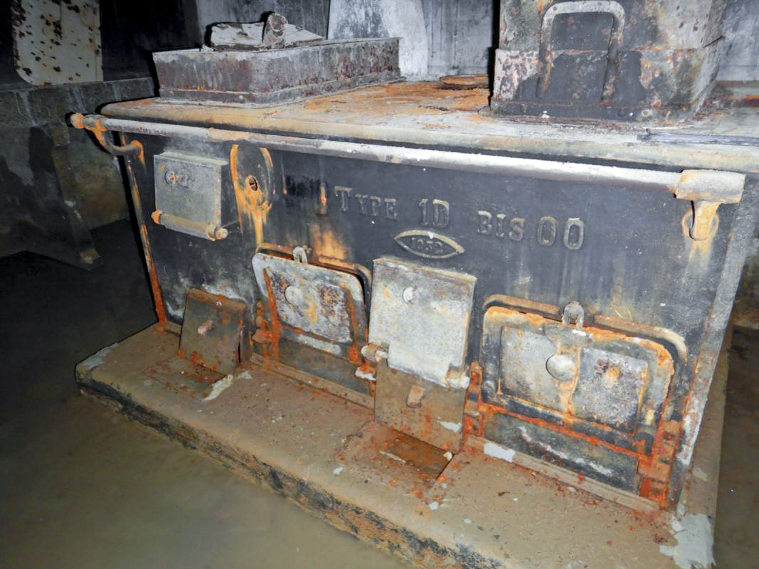Ligne Maginot - ROUTE DU LUXEMBOURG - X9 - (Abri) - La cuisine
Cusinière à charbon Vaillant - EN