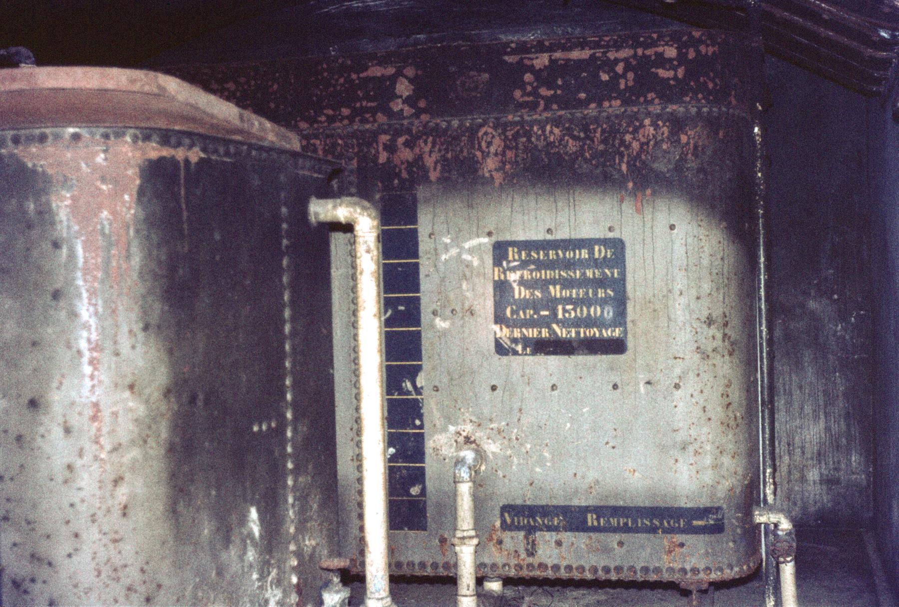 Ligne Maginot - ROUTE DU LUXEMBOURG - X9 - (Abri) - Réservoir d'eau - MANSUY Michel