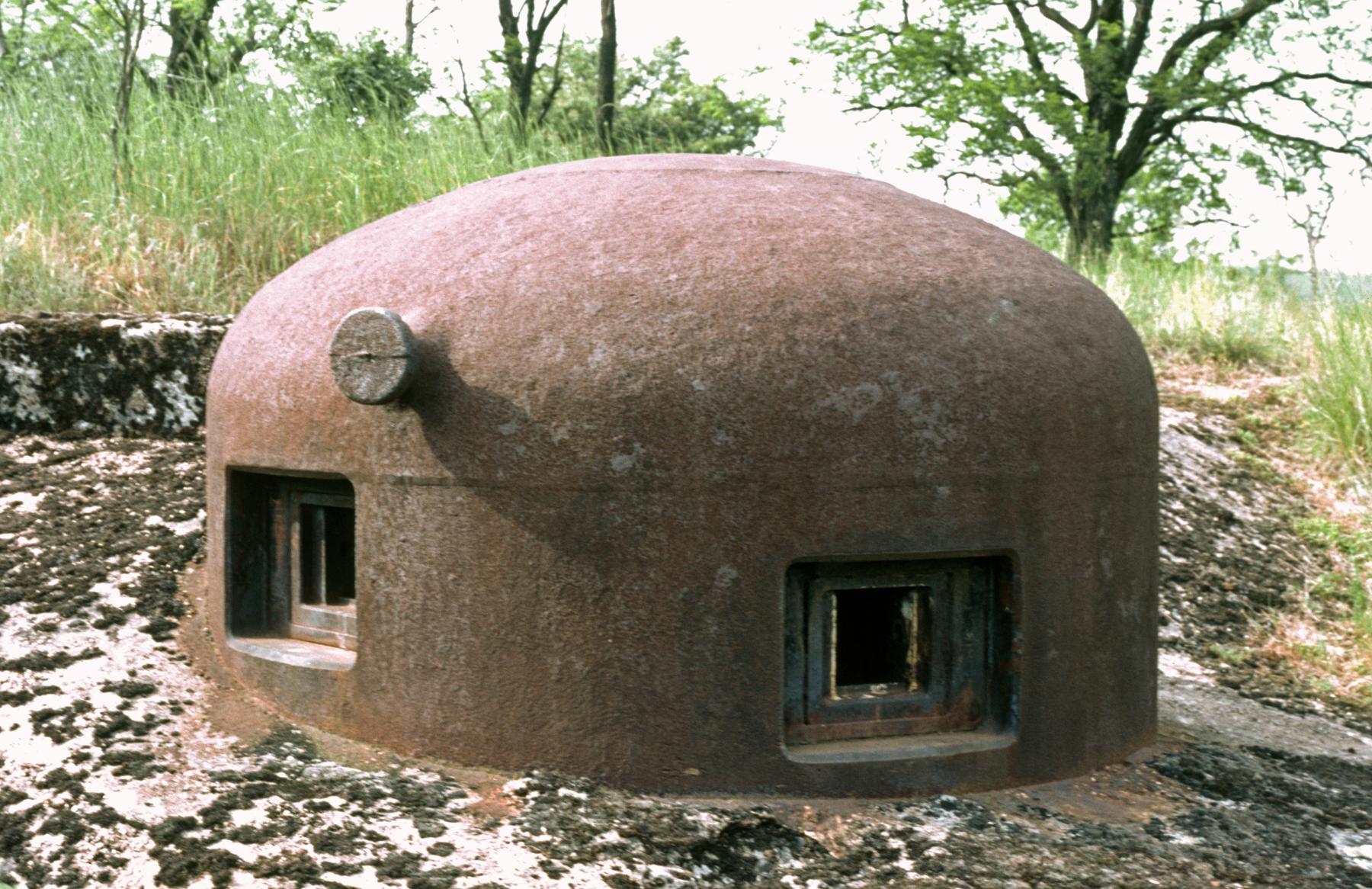 Ligne Maginot - PETERSBERG EST - C40 - (Casemate d'infanterie - Simple) - La cloche GFM - MANSUY Michel