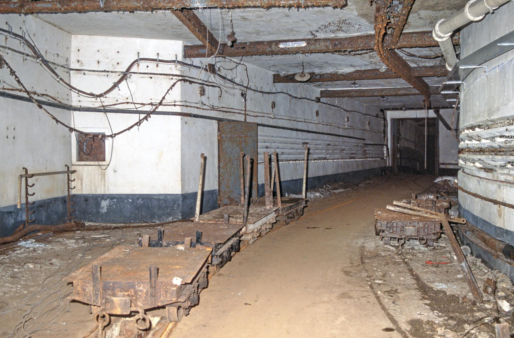 Ligne Maginot - MOLVANGE - A9 - (Ouvrage d'artillerie) - Entrée munitions - MANSUY Michel
