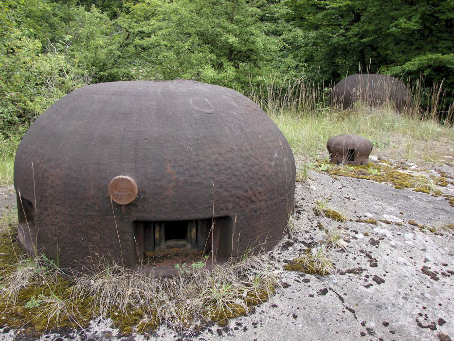Ligne Maginot - METRICH - A17 - (Ouvrage d'artillerie) - Bloc 5
Vue d'ensemble des cloches GFM. - Schnoupf