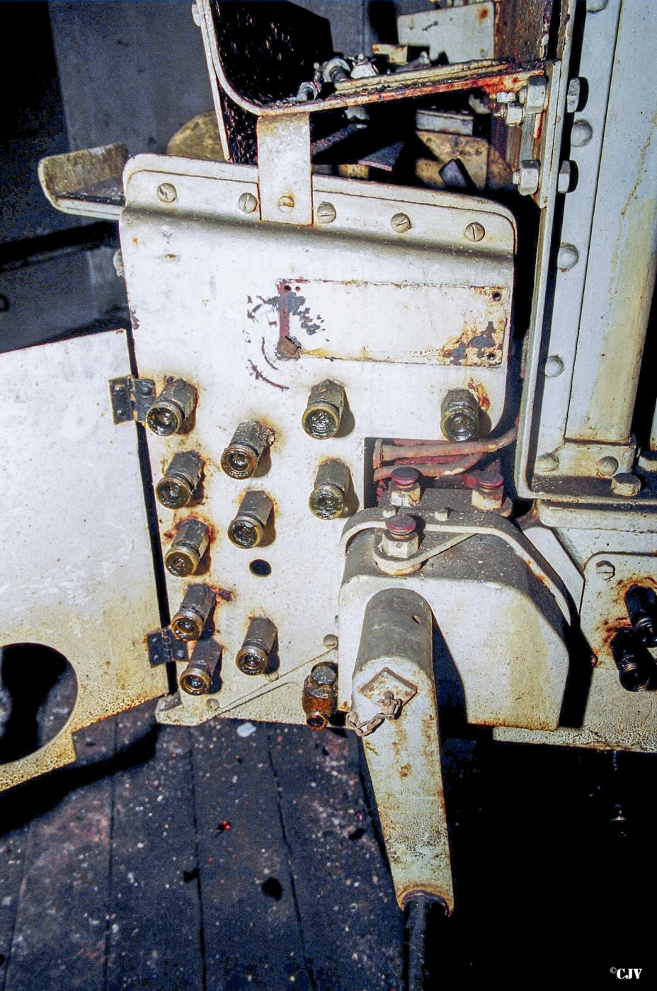 Ligne Maginot - METRICH - A17 - (Ouvrage d'artillerie) - Bloc 8
Tourelle de 75-33
Étage intermédiaire - Lia VERMEULEN