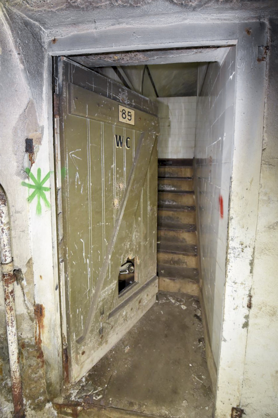 Ligne Maginot - METRICH - A17 - (Ouvrage d'artillerie) - Bloc latrines - Ludovic KNAPP