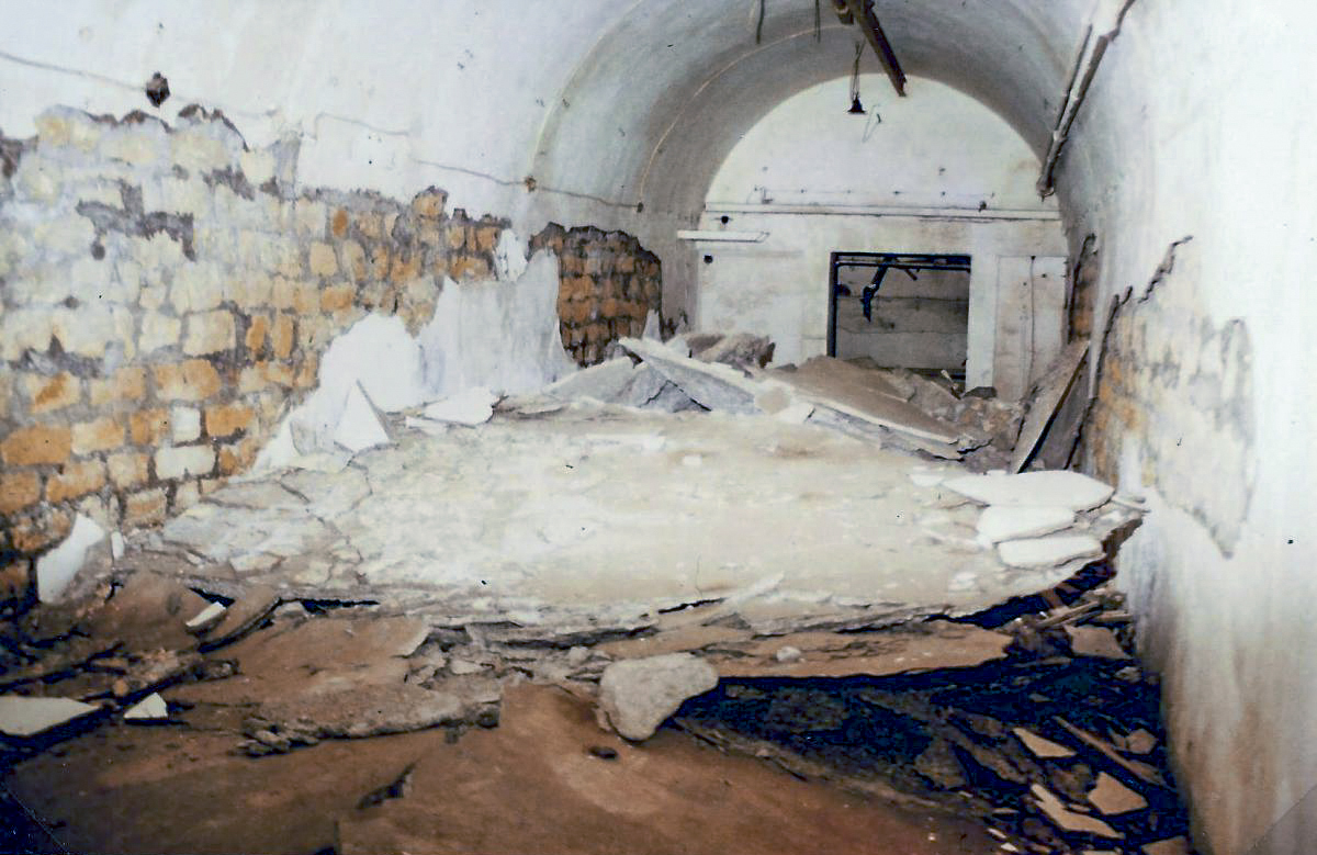Ligne Maginot - METRICH - A17 - (Ouvrage d'artillerie) - La caserne 
Soulèvement du radier sous la poussée de l'anhydrite  - BURTSCHER Jean-Louis
