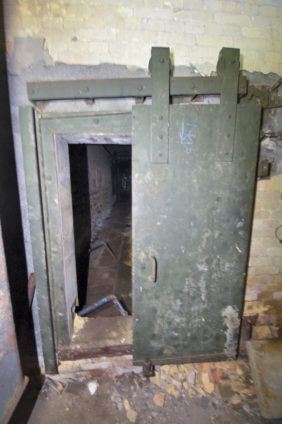 Ligne Maginot - METRICH - A17 - (Ouvrage d'artillerie) - Usine électrique
Porte pare-feu des réservoirs de gasoil - Ludovic KNAPP
