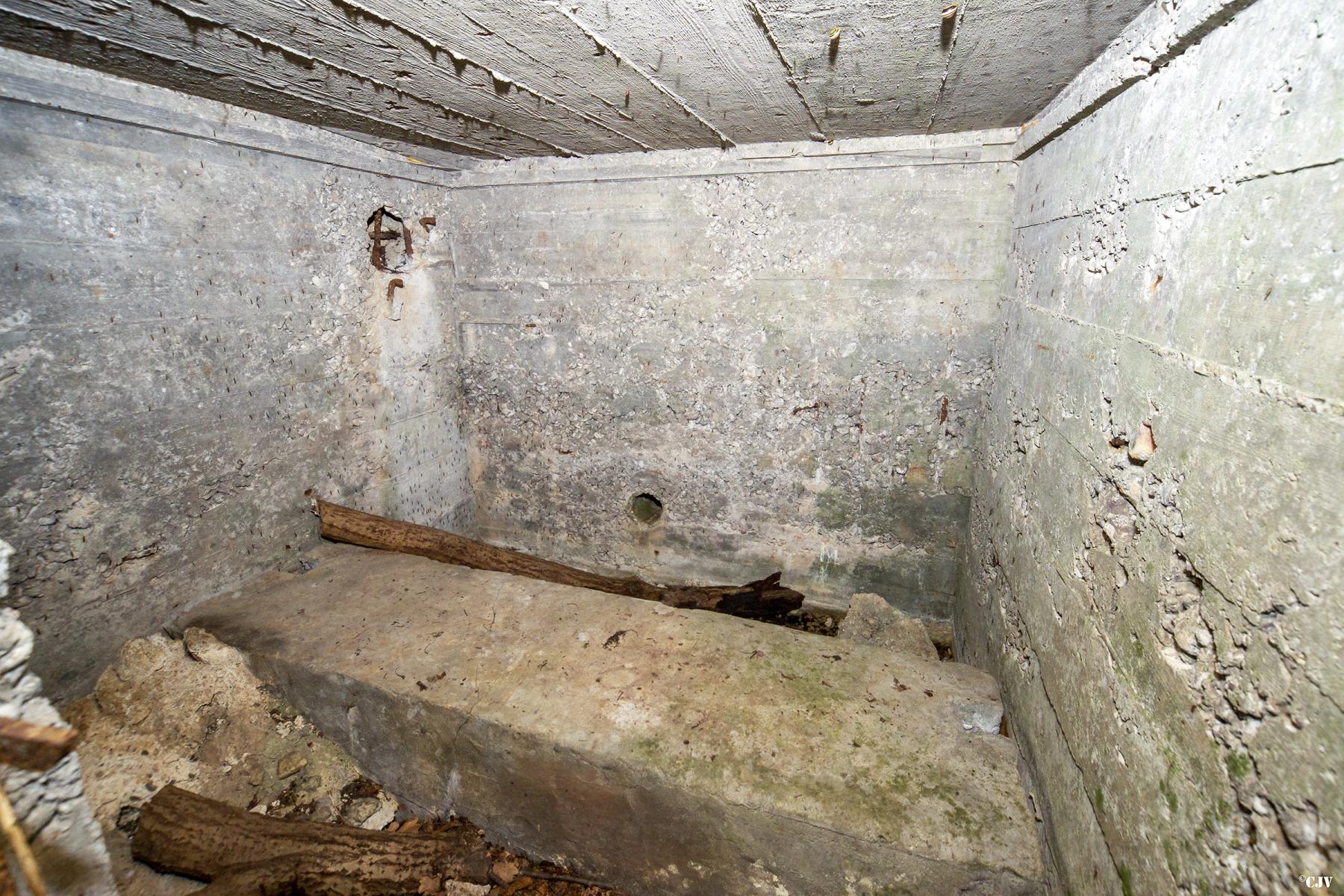 Ligne Maginot - SCHIRMENSTUDEN 2 - (Blockhaus de type indéterminé) -                    - Lia VERMEULEN