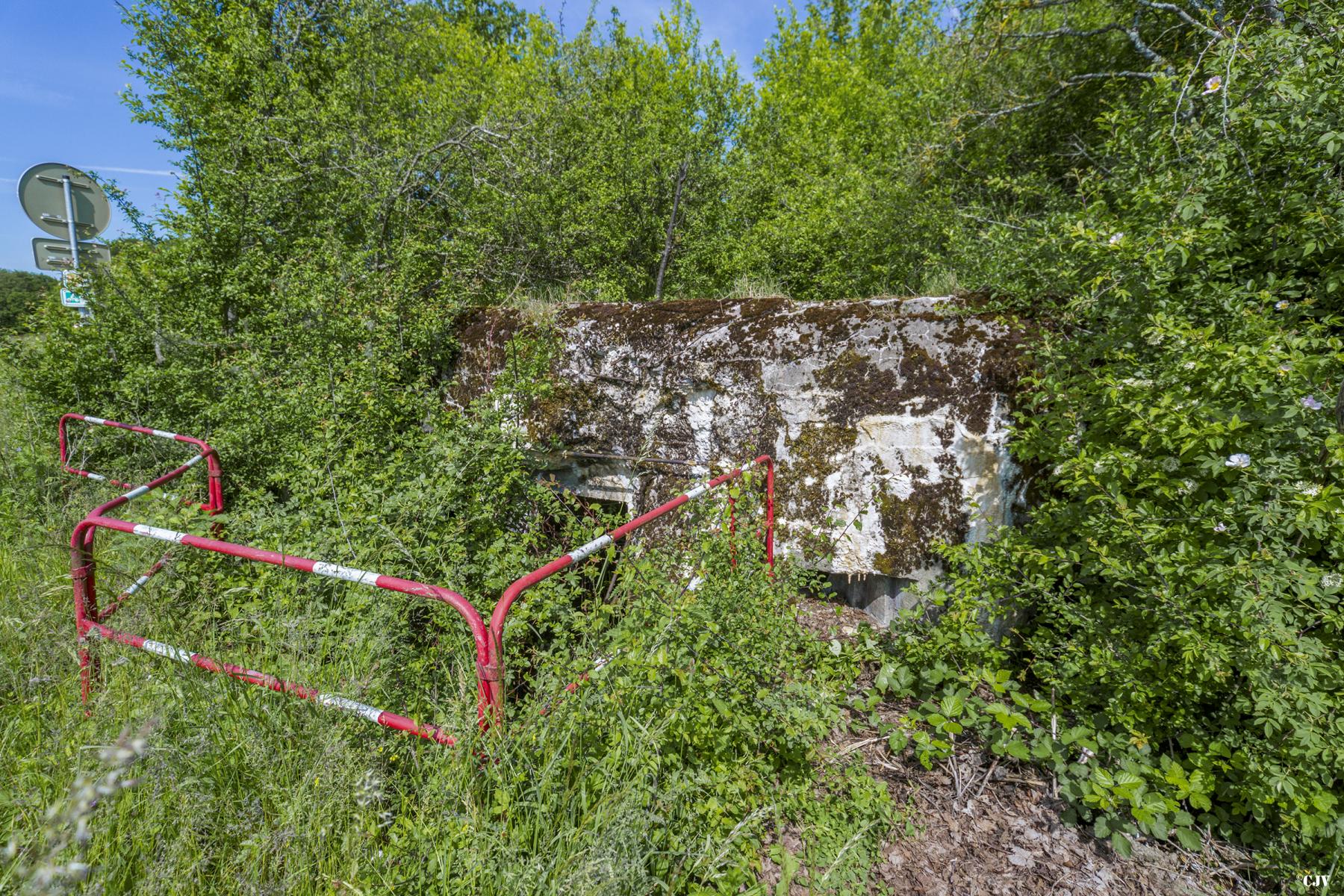 Ligne Maginot - VALETTE OUEST - (Blockhaus pour arme infanterie) -              - Lia VERMEULEN