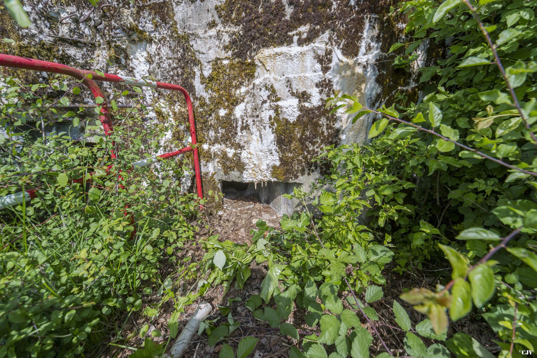 Ligne Maginot - VALETTE OUEST - (Blockhaus pour arme infanterie) -               - Lia VERMEULEN