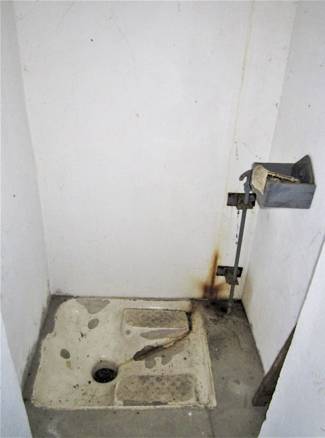 Ligne Maginot - MC29B - MC21 - (Casemate d'infanterie - double) - Latrines - Gregory Fuchs